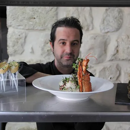 Concejo Hospederia فندق