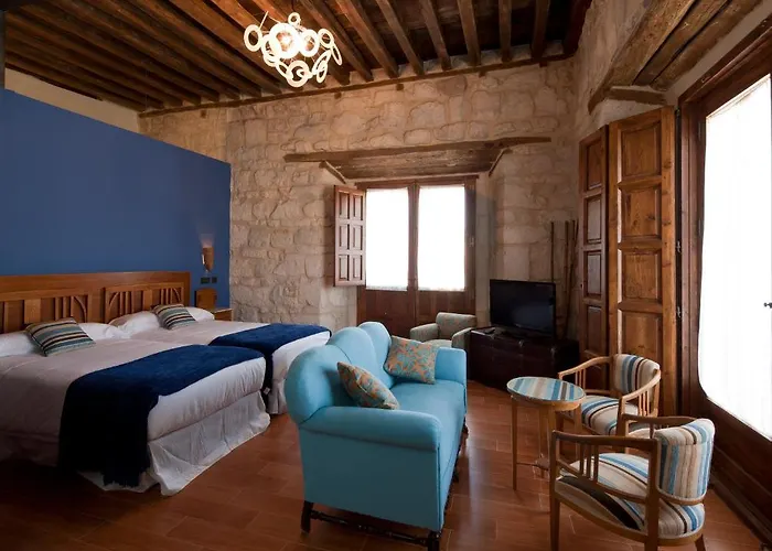 Concejo Hospederia 3* Valoria la Buena